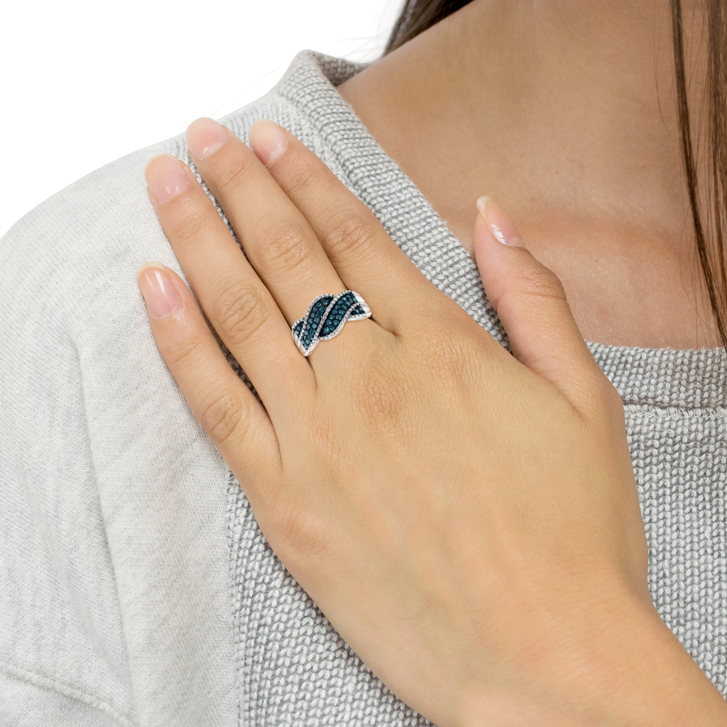 .925 Sterling Silver Treated Blue Color Diamond cocktail Ring