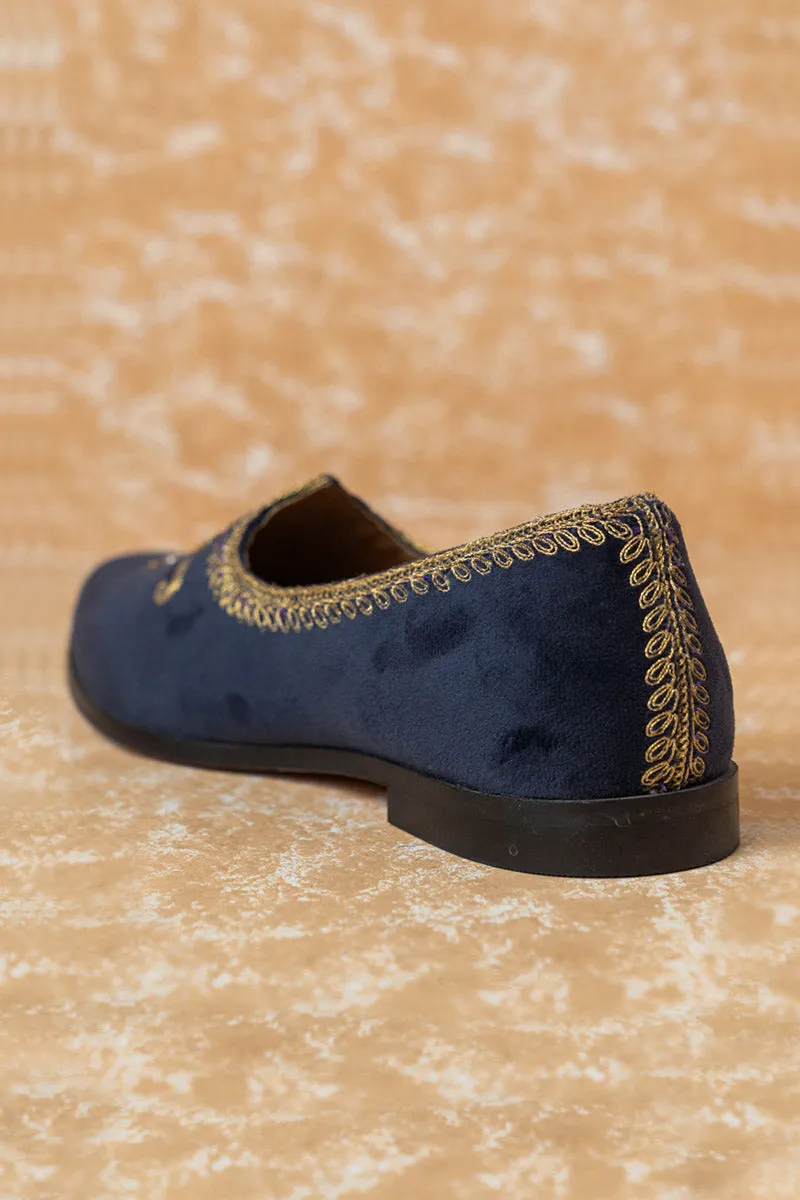 Medium Blue Velvet Embroidered Mojari